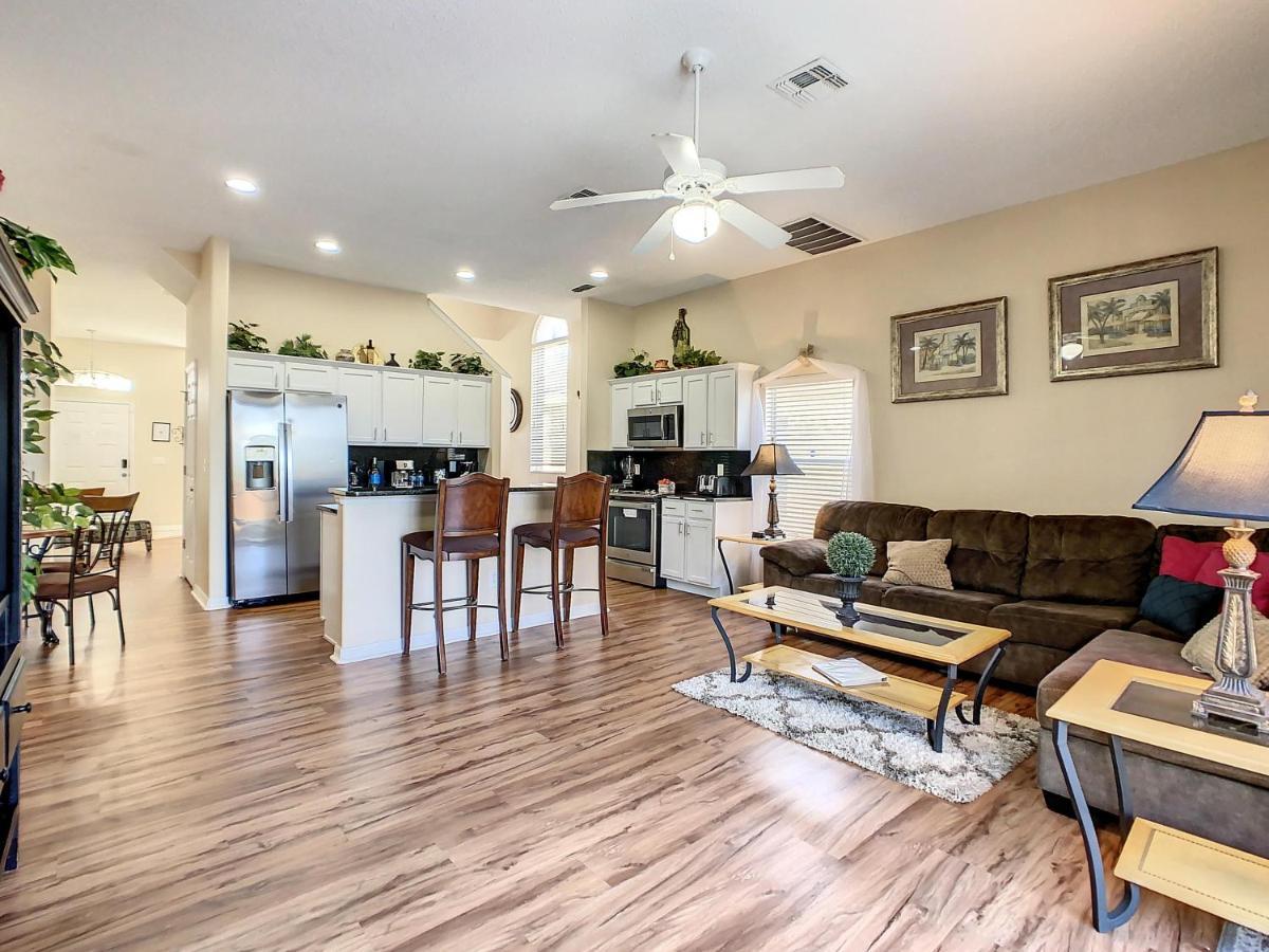 Triton Vacation Pool Home Near Disney ออร์ลันโด ภายนอก รูปภาพ
