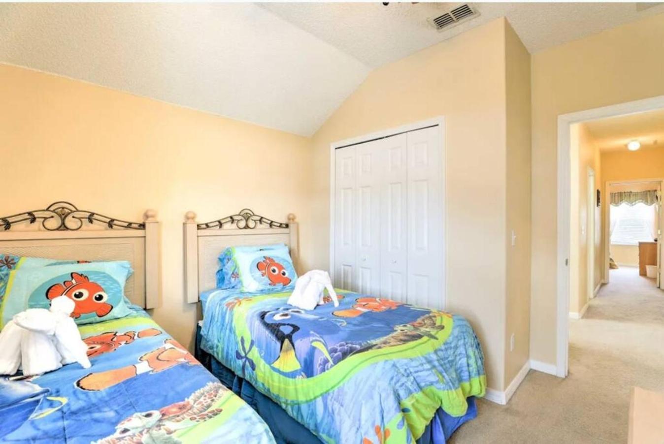 Triton Vacation Pool Home Near Disney ออร์ลันโด ภายนอก รูปภาพ