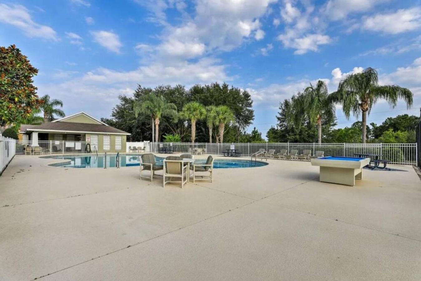 Triton Vacation Pool Home Near Disney ออร์ลันโด ภายนอก รูปภาพ