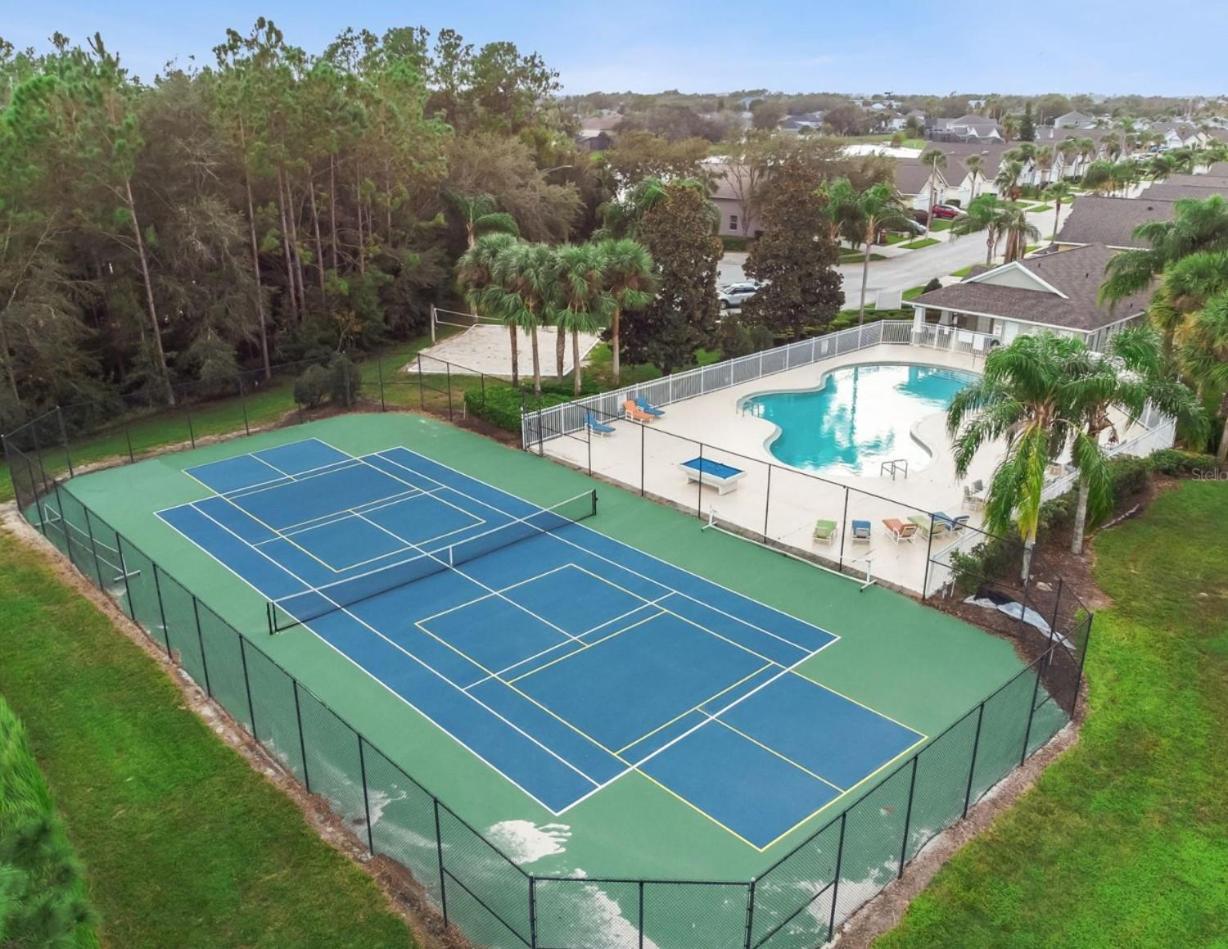 Triton Vacation Pool Home Near Disney ออร์ลันโด ภายนอก รูปภาพ