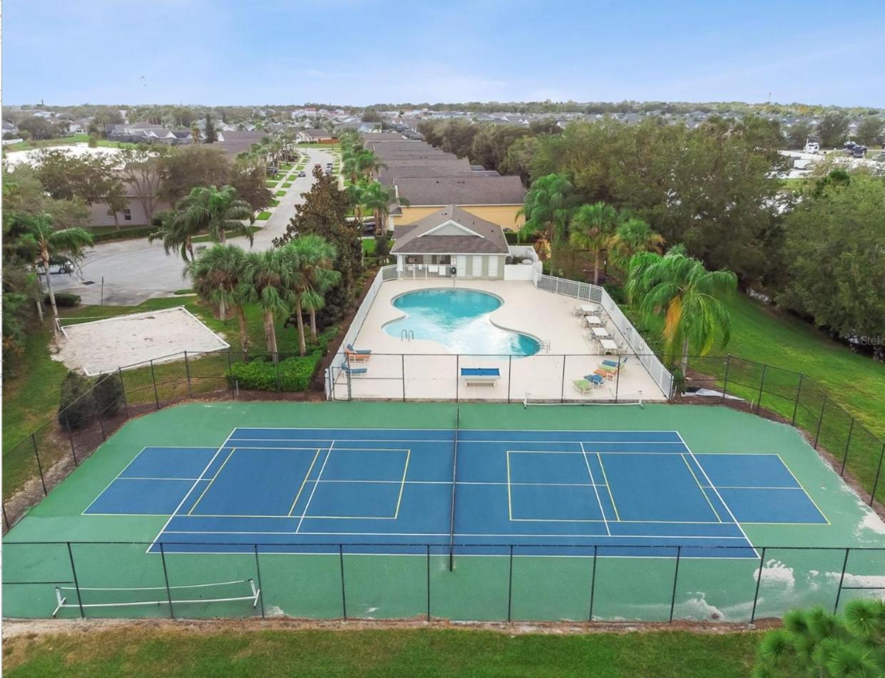 Triton Vacation Pool Home Near Disney ออร์ลันโด ภายนอก รูปภาพ
