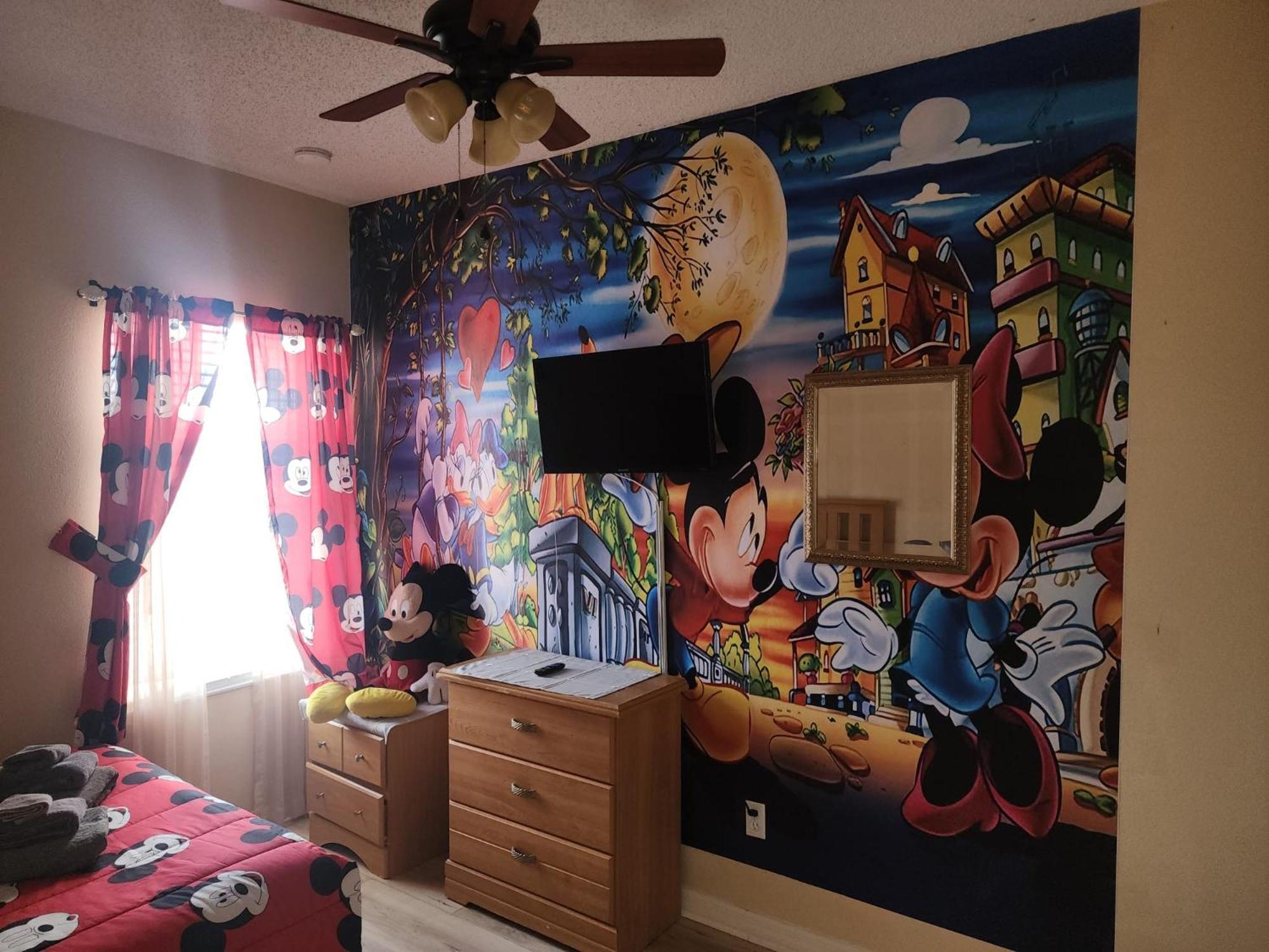 Triton Vacation Pool Home Near Disney ออร์ลันโด ภายนอก รูปภาพ